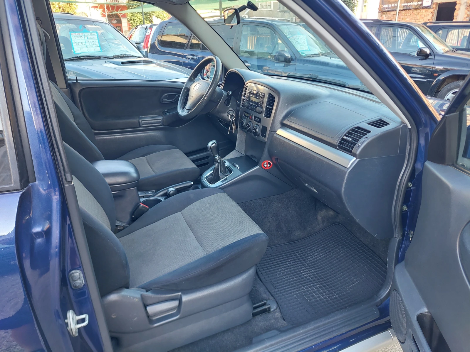 Suzuki Grand vitara 1, 6i--ТОП СЪСТОЯНИЕ, снимка 7 - Автомобили и джипове - 54842682