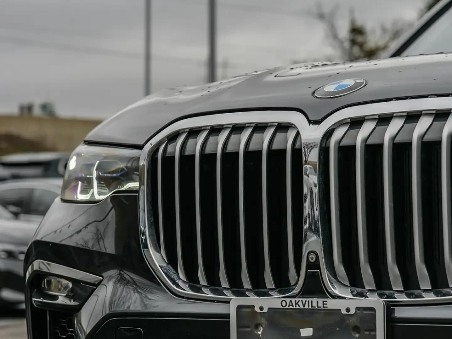 BMW X7 XDRIVE 50I/PANORAMA/МАСАЖИ/ПОДГРЕВ/ОБДУХ/360КАМЕРИ, снимка 3 - Автомобили и джипове - 55151337