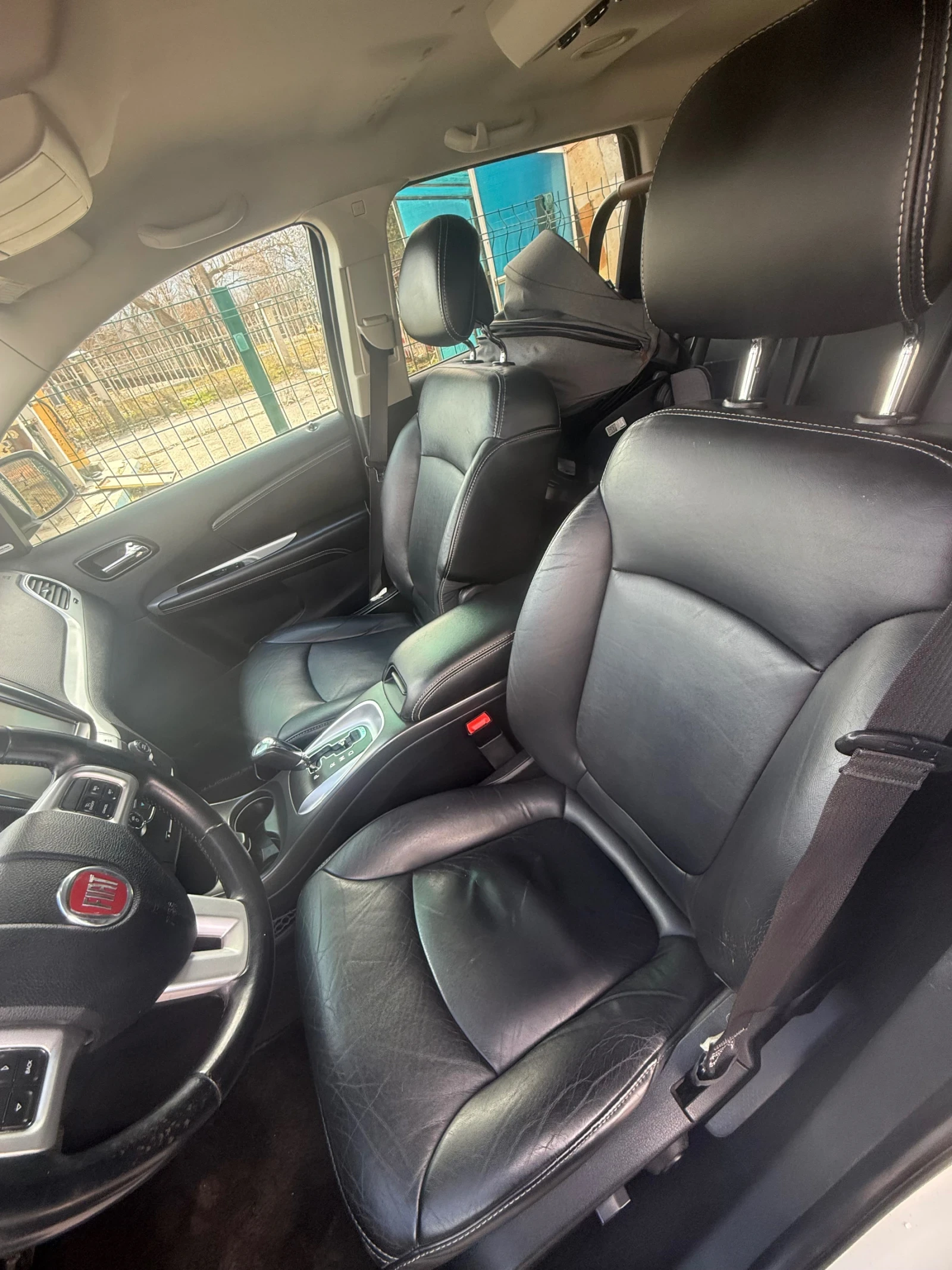 Fiat Freemont ГАРАЖЕН!!! 3.6 Бензин, снимка 5 - Автомобили и джипове - 55335548