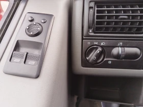 VW Multivan 2.5 TDI 102к.с * Уникат* , снимка 16