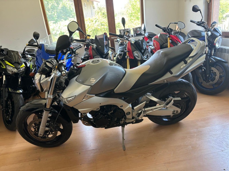 Suzuki Gsr 600 21000км.!!!!, снимка 1 - Мотоциклети и мототехника - 46287234