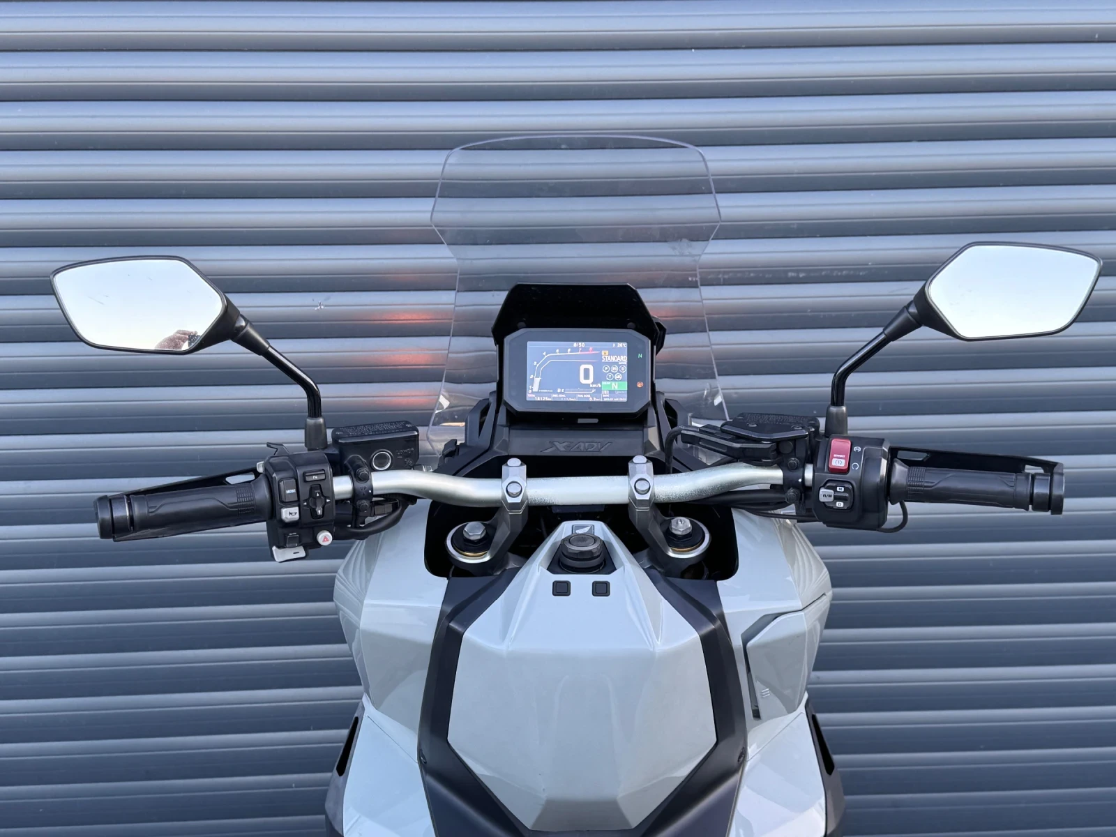 Honda X-ADV Nardo Gray 750i - изображение 8