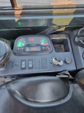 Багер Hyundai ROBEX 16.9, снимка 7