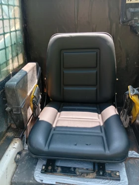 Мини челни товарачи Bobcat 453, снимка 10