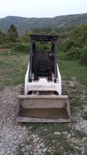 Мини челни товарачи Bobcat 453, снимка 2