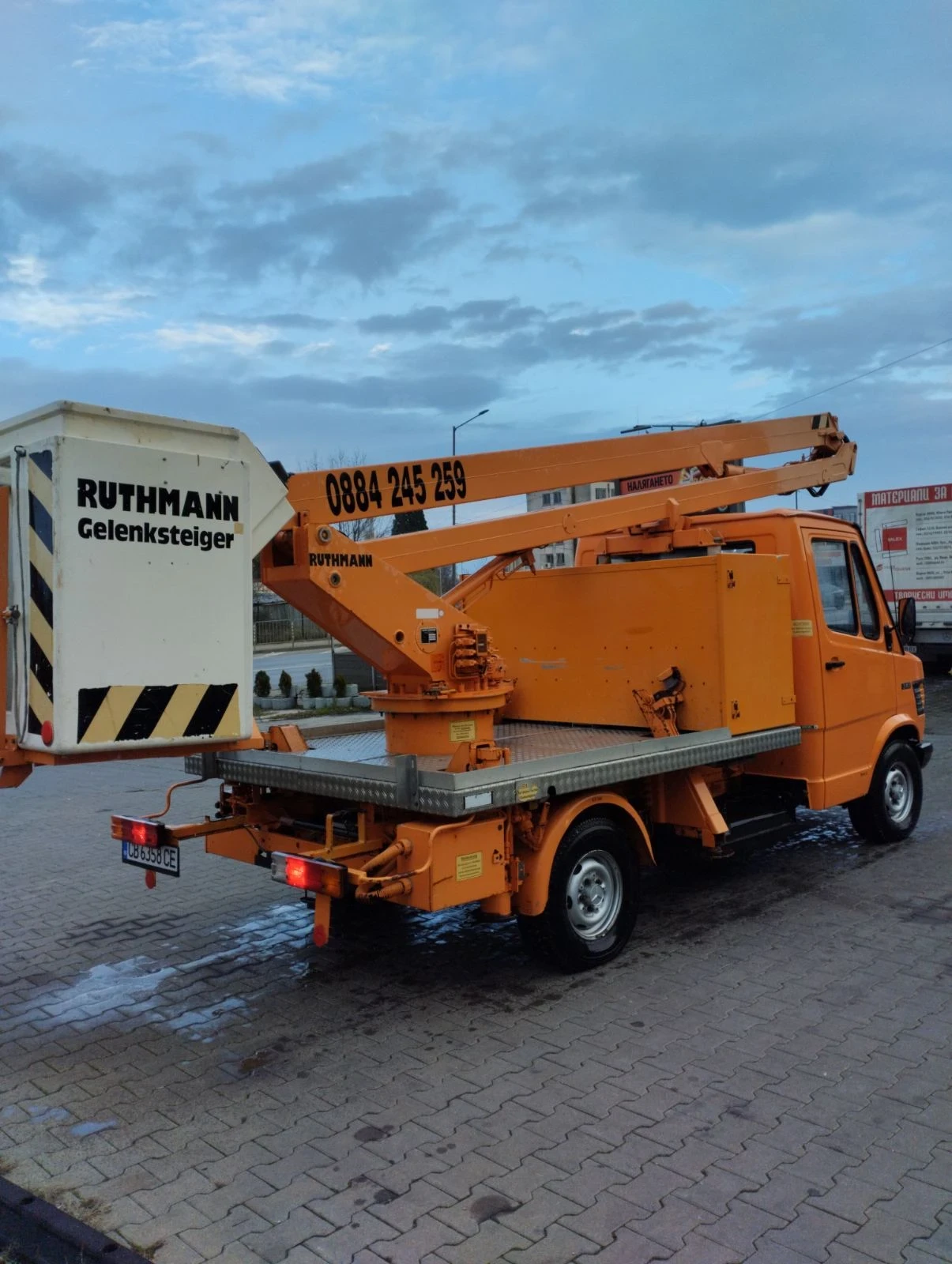 Автовишка Mercedes-Benz 310 - изображение 9