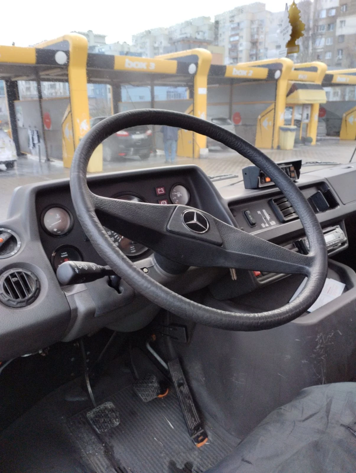 ��������� Mercedes-Benz 310 | Mobile.bg � ����������� 13