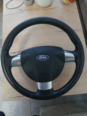 Волан за Ford focus , снимка 1 - Части - 49183185