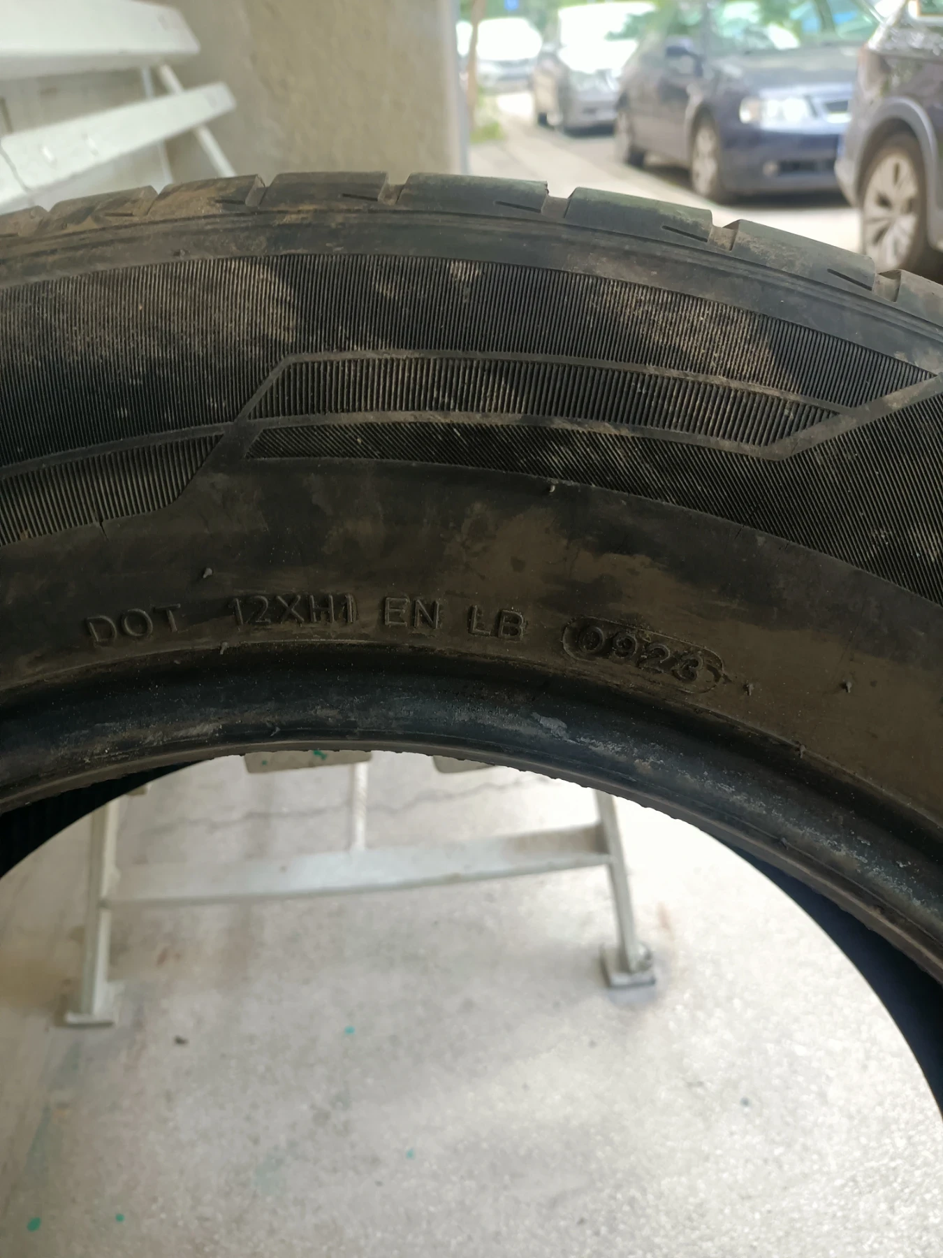 Гуми Летни 225/65R17, снимка 3 - Гуми и джанти - 54894406