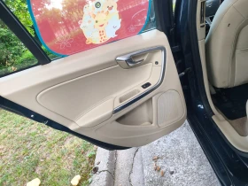 Volvo V60, снимка 15