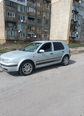 VW Golf 1.6 - 1250 € / 2444.79 лв. - 33462849 4