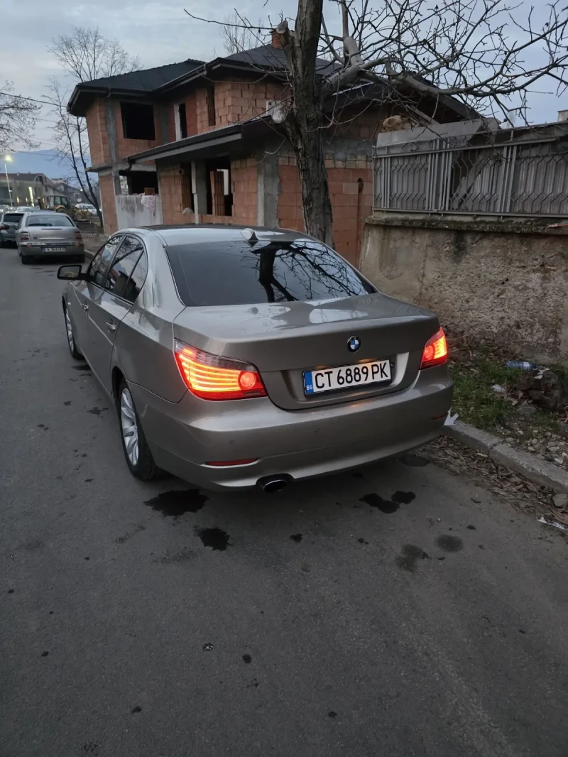 BMW 520 FACELIFT, снимка 5 - Автомобили и джипове - 48632742