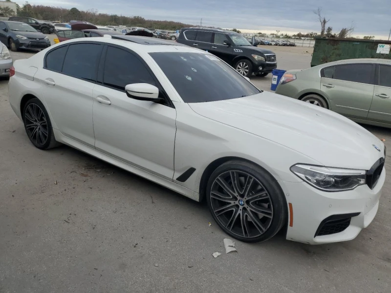 BMW 540 I (M-Pack) Harman/Kardon* Apple CarPlay* Head-Up* , снимка 3 - Автомобили и джипове - 48881516