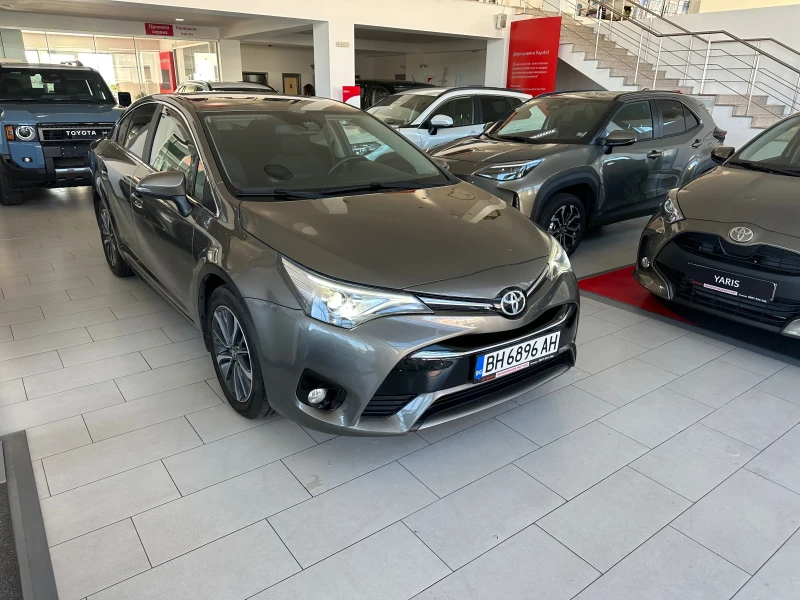 Toyota Avensis, снимка 6 - Автомобили и джипове - 49189571