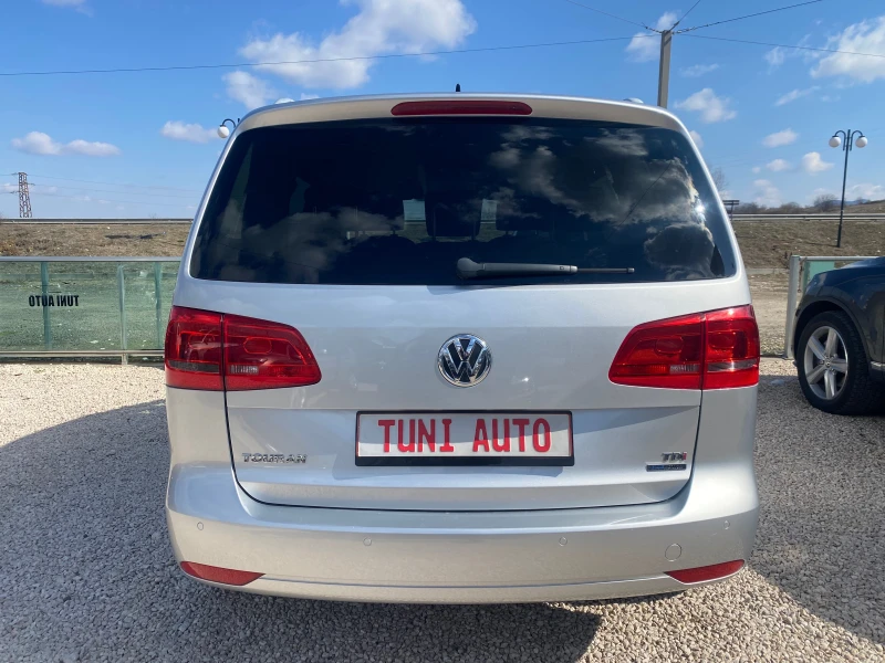 VW Touran 1.6TDi, 105кс, 6ск, , снимка 6 - Автомобили и джипове - 49212277