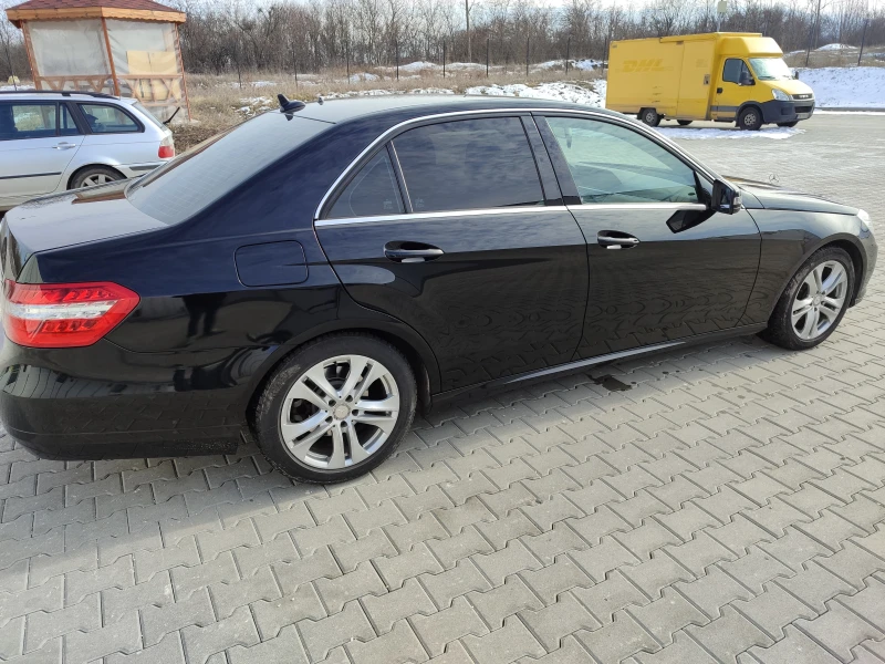 Mercedes-Benz E 200, снимка 5 - Автомобили и джипове - 49244948