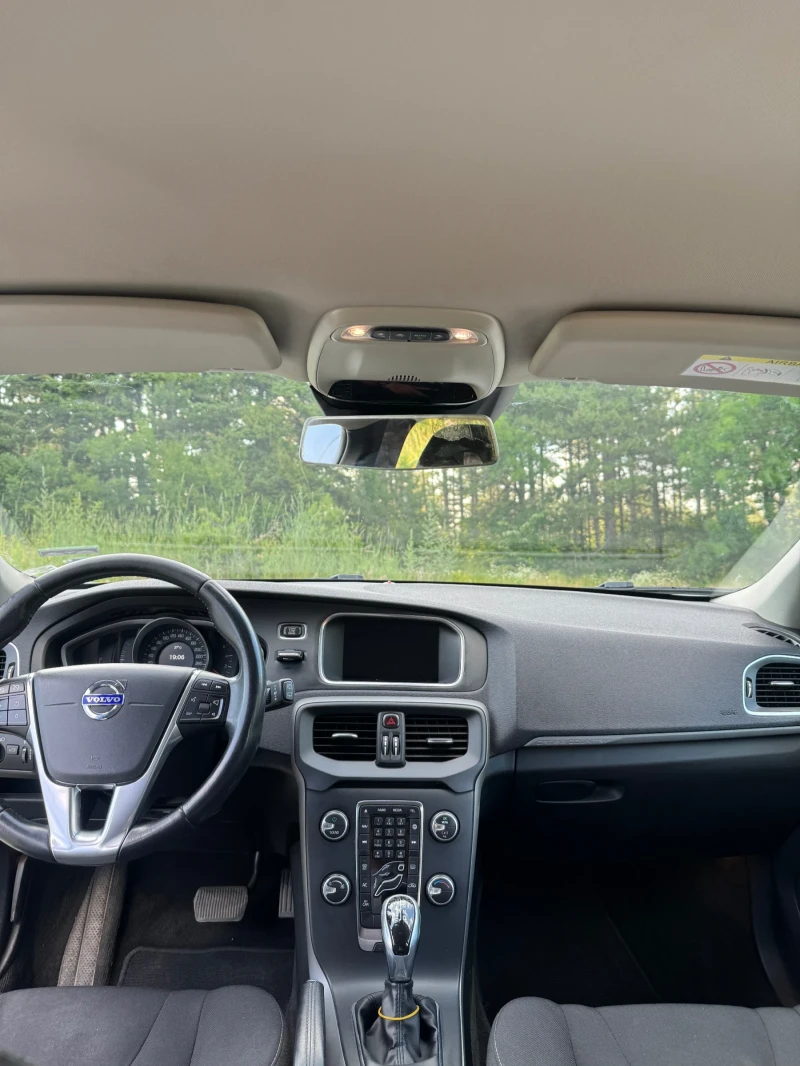 Volvo V40 Cross Country D3, снимка 14 - Автомобили и джипове - 52555530