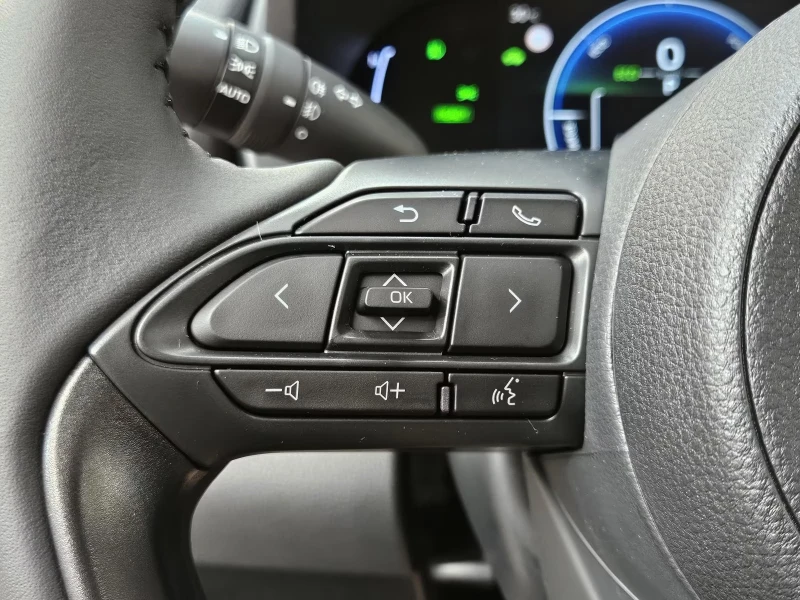 Toyota Yaris Cross HYBRID/116HP/CAM/NAVI/LED/KLESS/DIGI/CARPLAY/234g, снимка 7 - Автомобили и джипове - 51532659