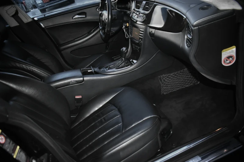 Mercedes-Benz CLS 320 320CDI, снимка 9 - Автомобили и джипове - 52966898