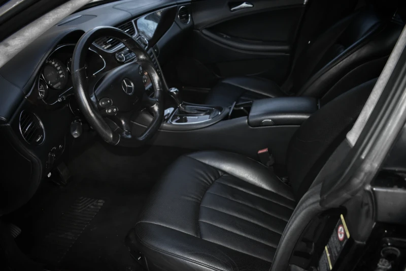 Mercedes-Benz CLS 320 320CDI, снимка 8 - Автомобили и джипове - 52966898