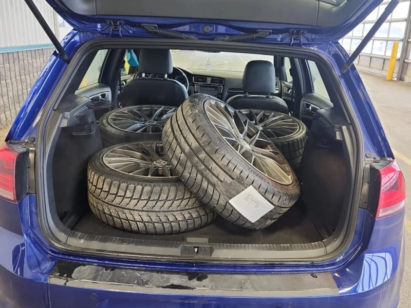 VW Golf * R* CARFAX * БЕЗ ПЪРВОНАЧАЛНА ВНОСКА, снимка 14 - Автомобили и джипове - 52972900