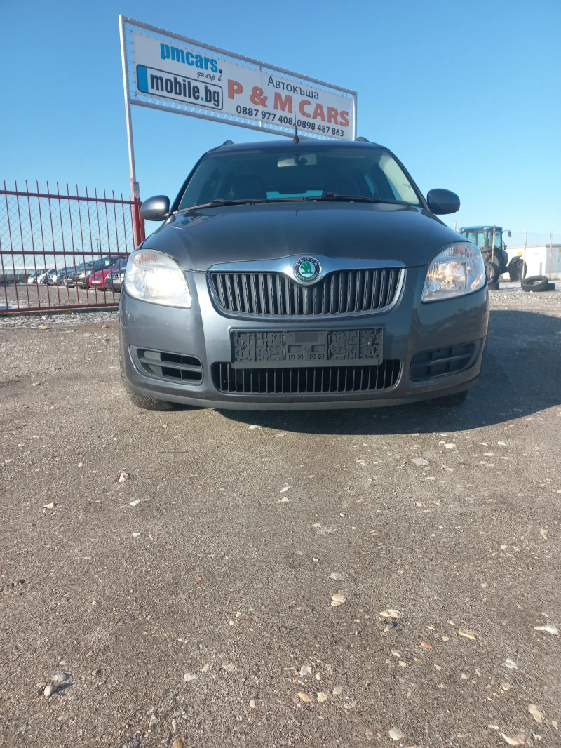 Skoda Roomster 1, 2 бензин+ фабрична АГУ, снимка 2 - Автомобили и джипове - 53072665