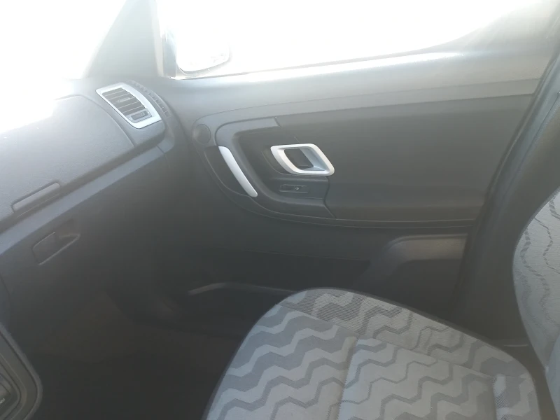 Skoda Roomster 1, 2 бензин+ фабрична АГУ, снимка 15 - Автомобили и джипове - 53072665