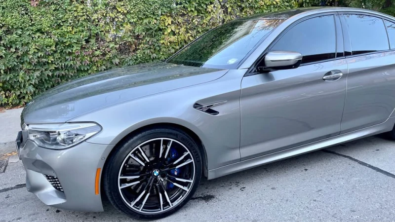 BMW M5 С РЕГИСТРАЦИЯ & АВТО КРЕДИТ, снимка 5 - Автомобили и джипове - 53498131