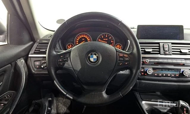 BMW 320 d | ШИБЕДАХ | KEYLESS | ДВА КЛЮЧА | , снимка 11 - Автомобили и джипове - 54237807