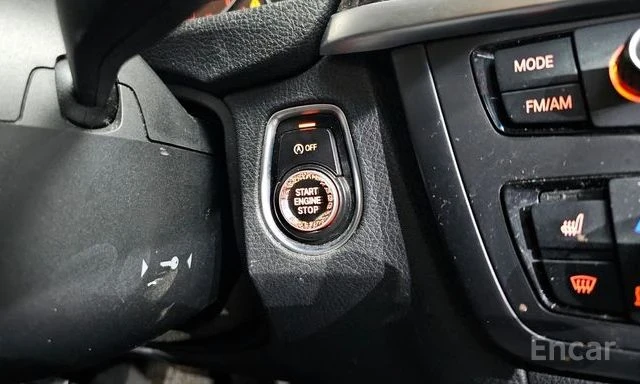 BMW 320 d | ШИБЕДАХ | KEYLESS | ДВА КЛЮЧА | , снимка 15 - Автомобили и джипове - 54237807