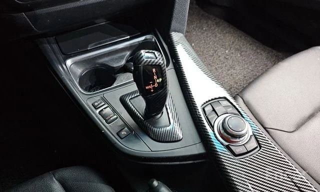 BMW 320 d | ШИБЕДАХ | KEYLESS | ДВА КЛЮЧА | , снимка 8 - Автомобили и джипове - 54237807