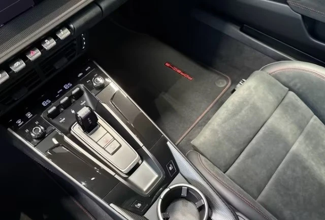 Porsche 911 992.2 CARRERA 4 GTS COUPE BOSE CHRONO MATRIX , снимка 8 - Автомобили и джипове - 54904516