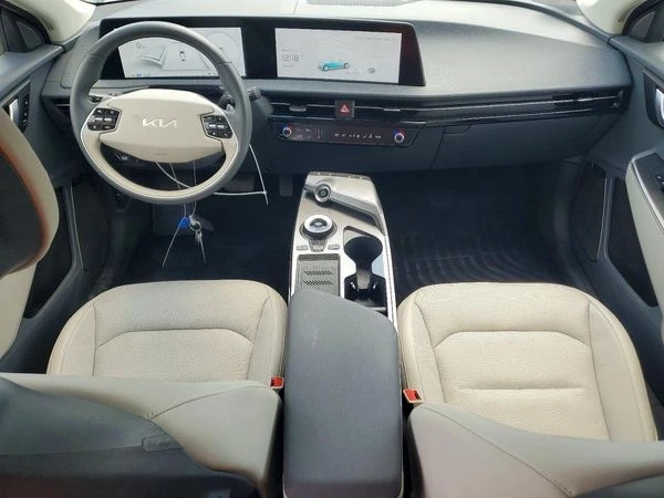 Kia EV6 Light, Wind, снимка 9 - Автомобили и джипове - 56116240