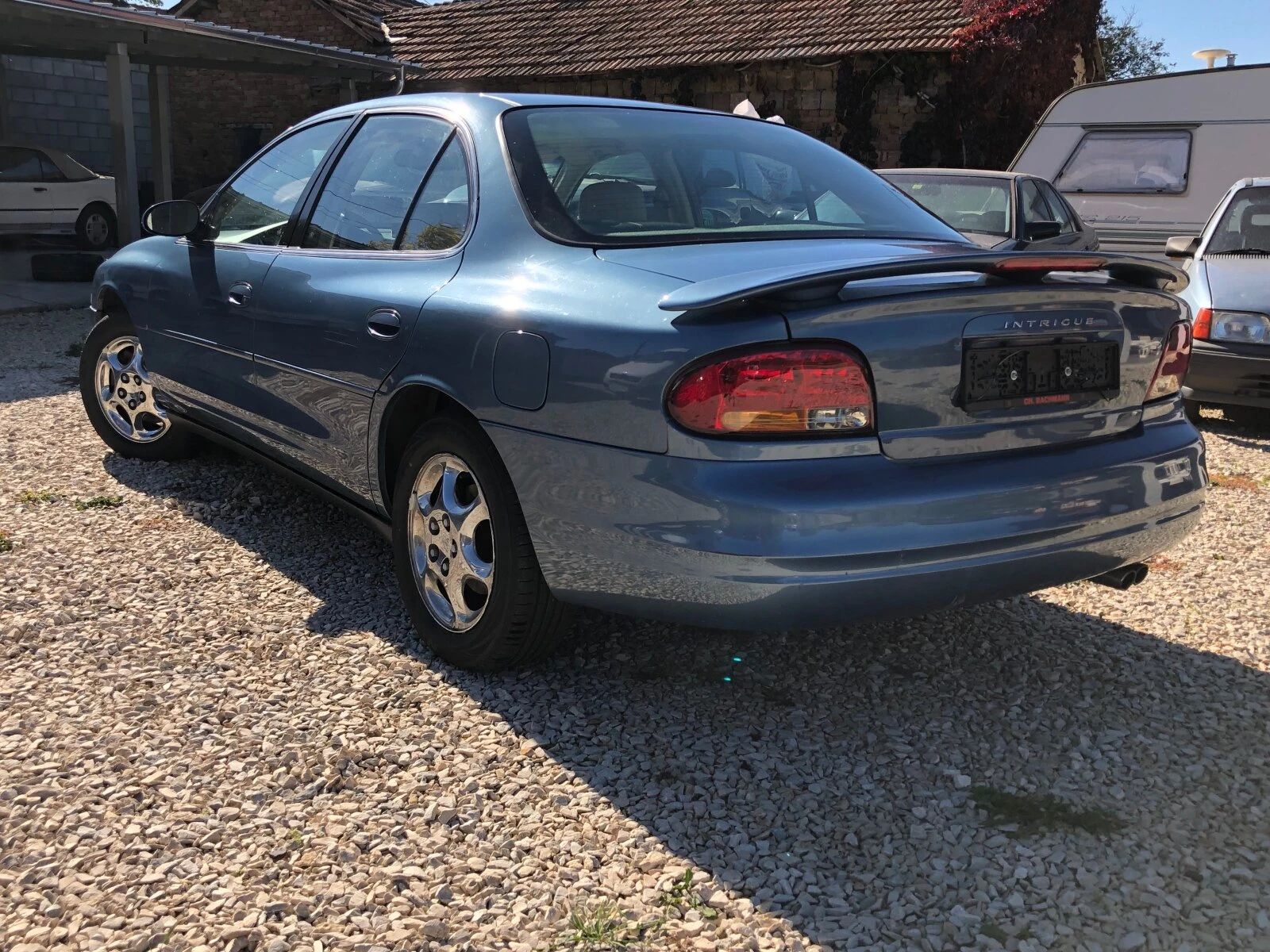 Oldsmobile Intrigue 3.5LX V6 ШВЕЙЦАРИЯ - изображение 3