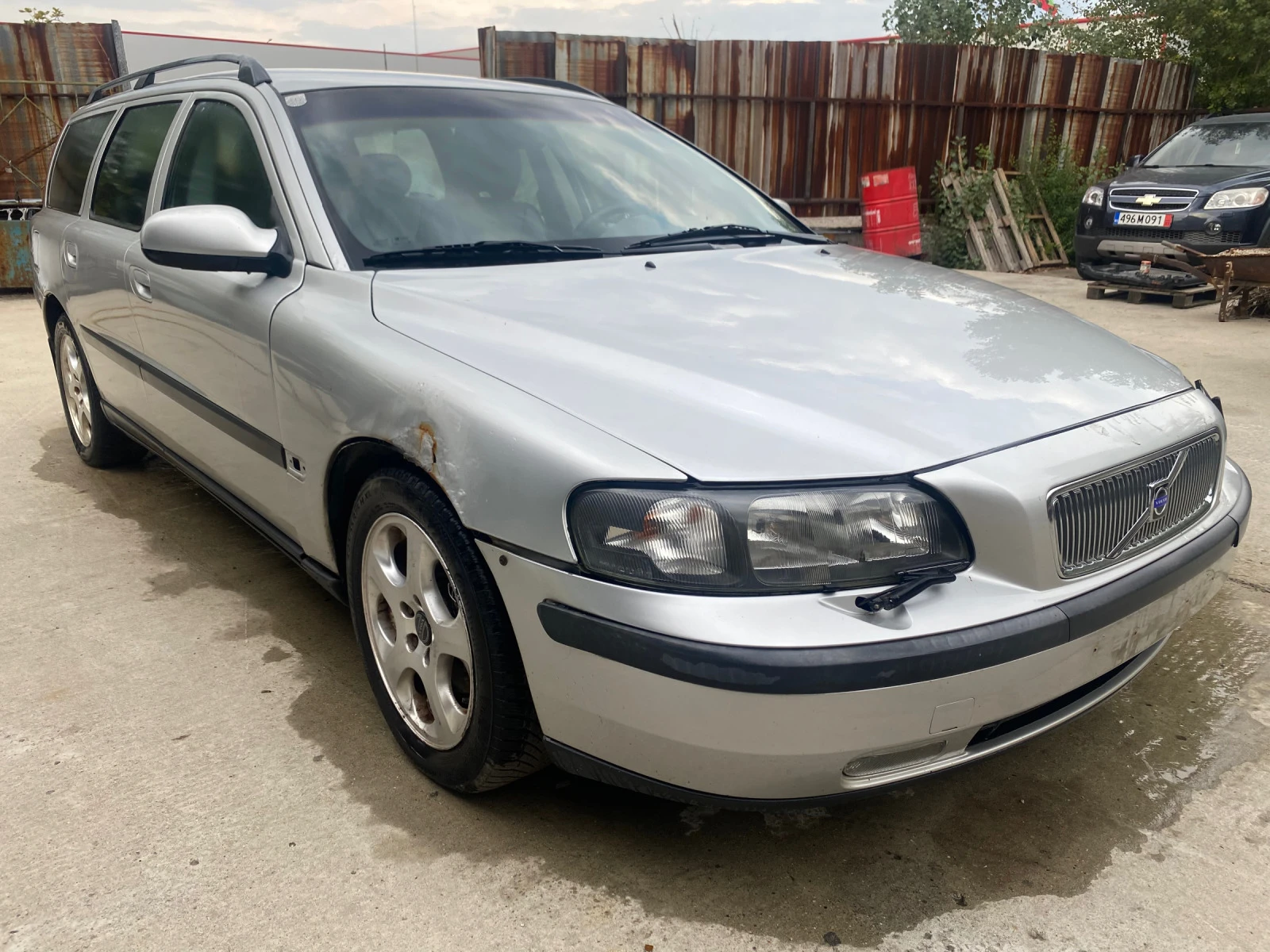 Volvo V70 2.5 D / SW 72 - изображение 6