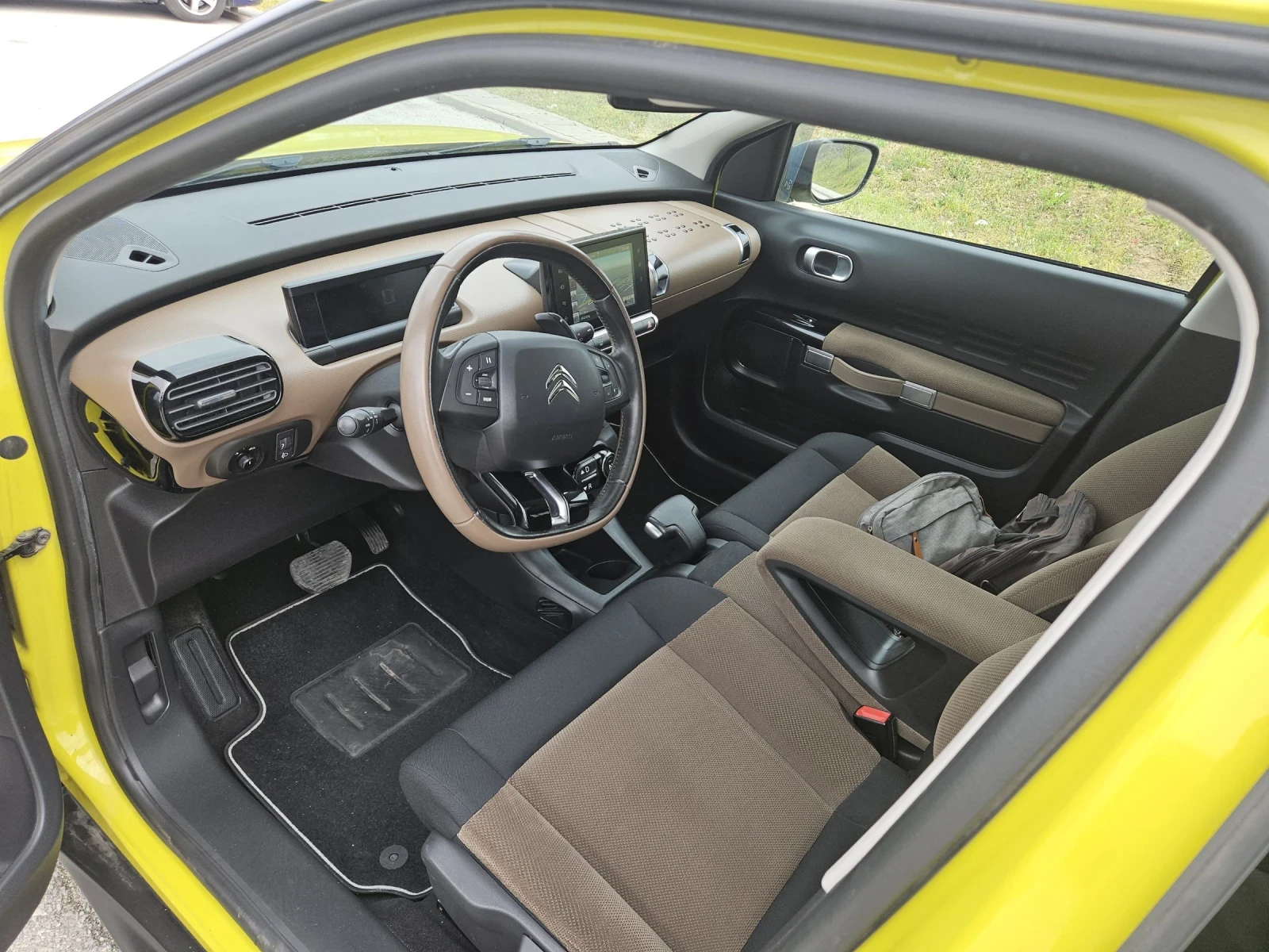 Citroen C4 Cactus  benzin---navi - изображение 9