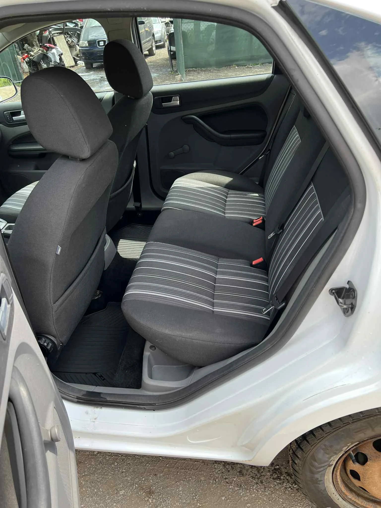 Ford Focus 1, 6tdci - изображение 10