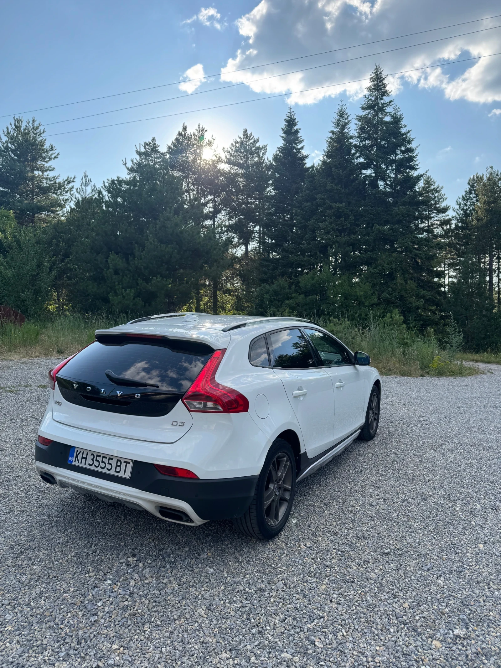 Volvo V40 Cross Country D3 - изображение 6