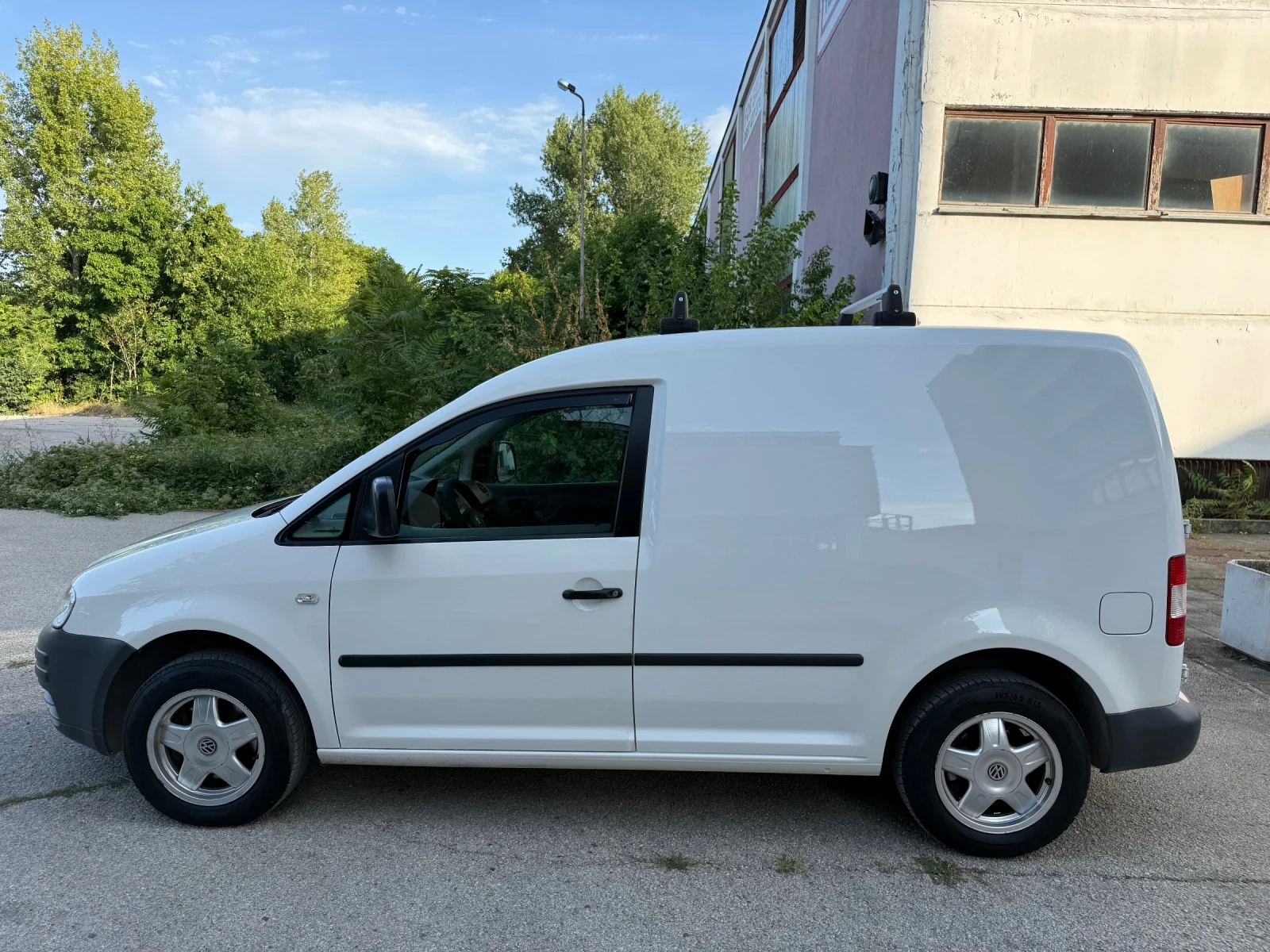 VW Caddy 2.0SDi ХЛАДИЛЕН - изображение 7