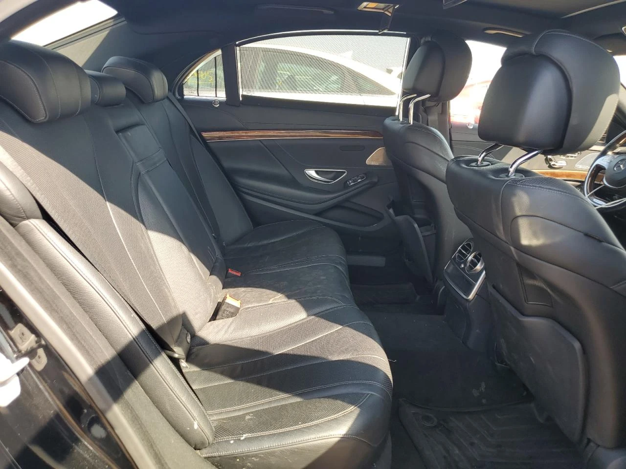 Mercedes-Benz S 550  - изображение 10