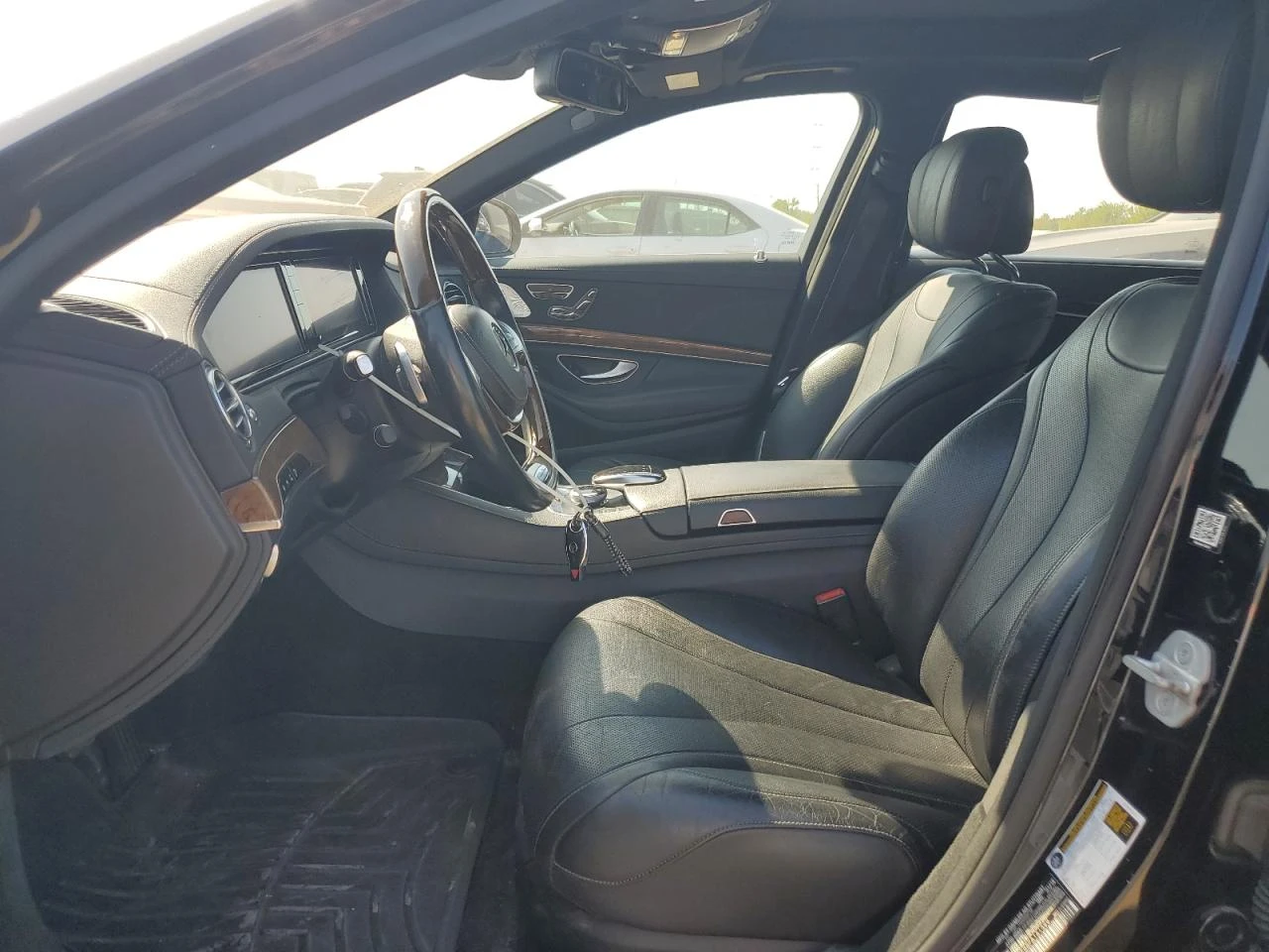 Mercedes-Benz S 550  - изображение 7