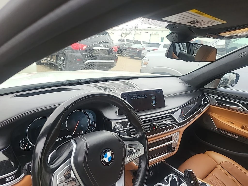 BMW 750 LI XDRIVE * CARFAX * БЕЗ ПЪРВОНАЧАЛНА ВНОСКА | Mobile.bg — изображение 8