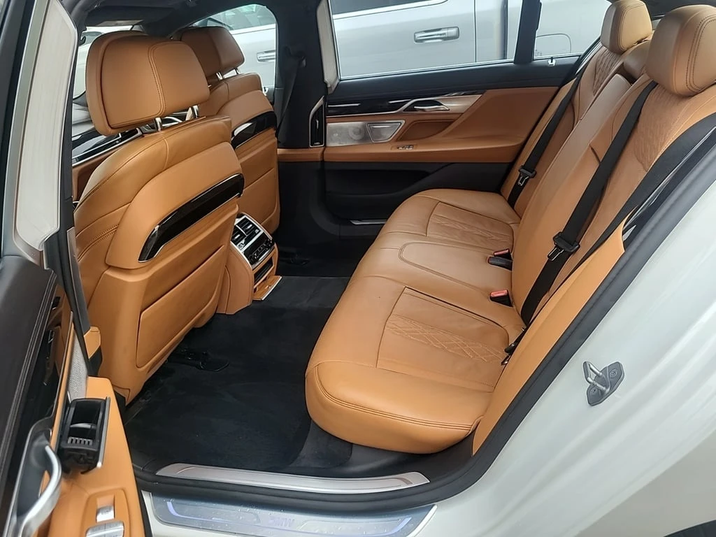 BMW 750 LI XDRIVE * CARFAX * БЕЗ ПЪРВОНАЧАЛНА ВНОСКА | Mobile.bg — изображение 11