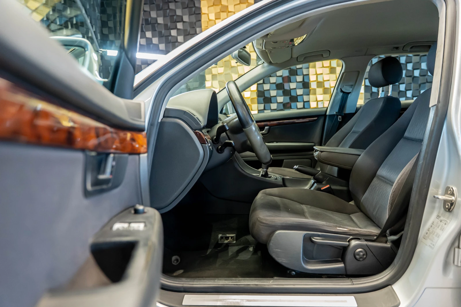 Audi A4 1.9 TDI 116hp | Mobile.bg   10