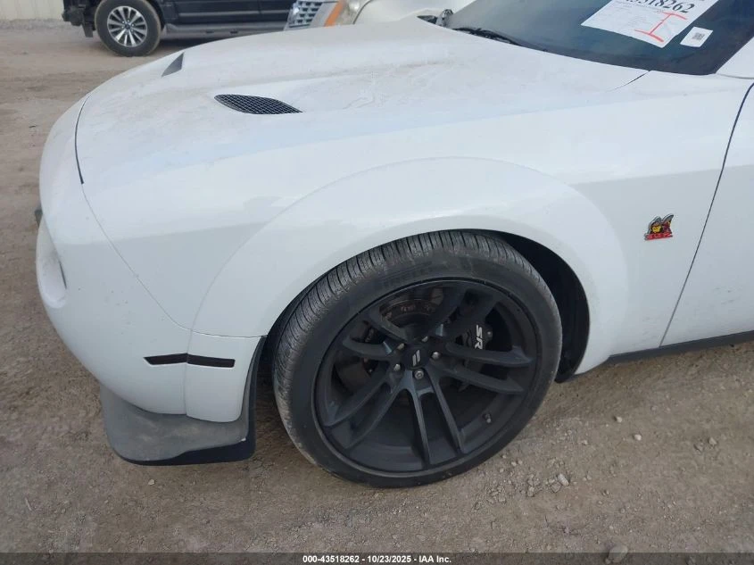 Dodge Challenger R/T SCAT PACK WIDEBODY/RWD - изображение 7