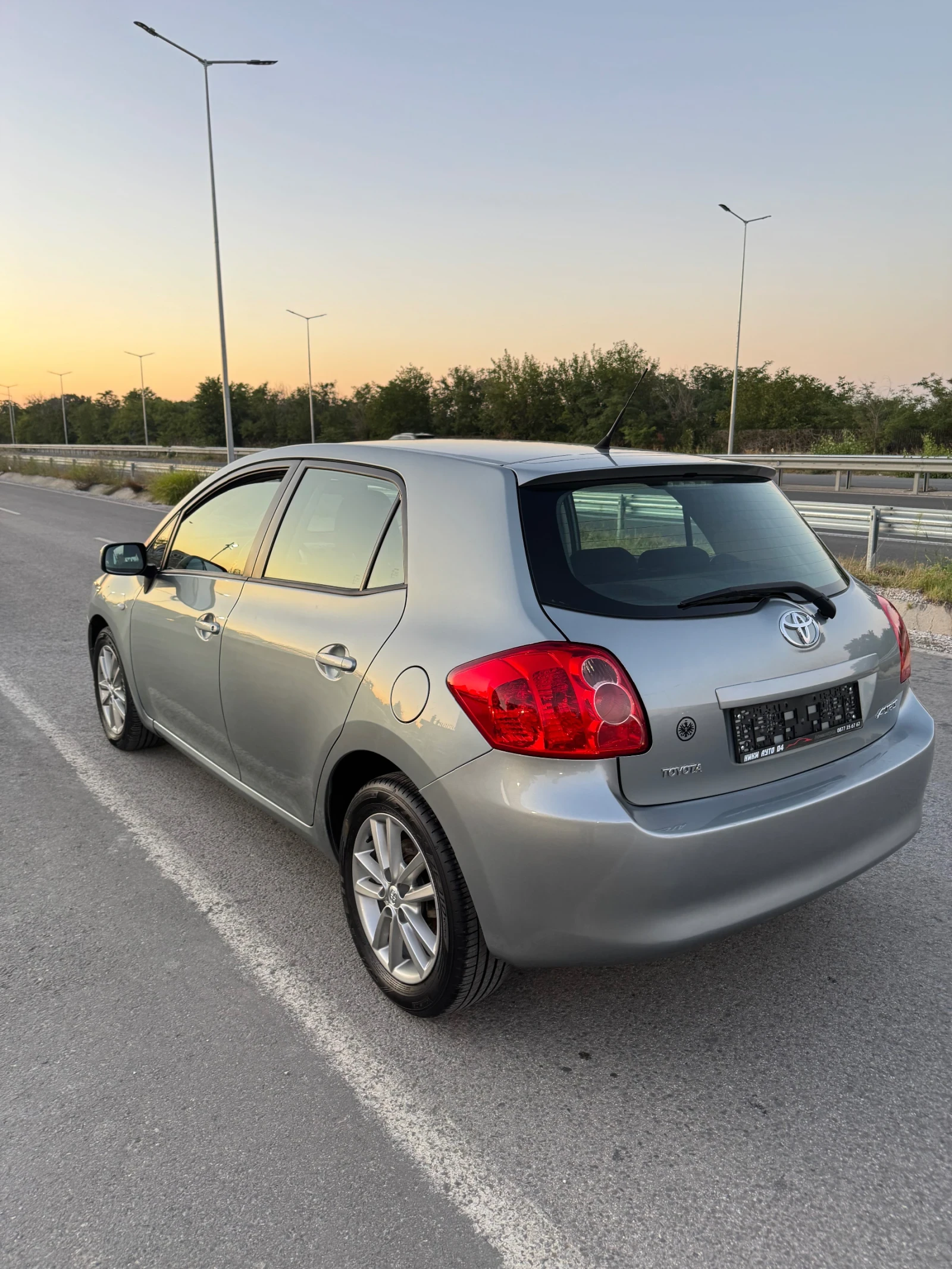 Toyota Auris 1.33 | Mobile.bg   6