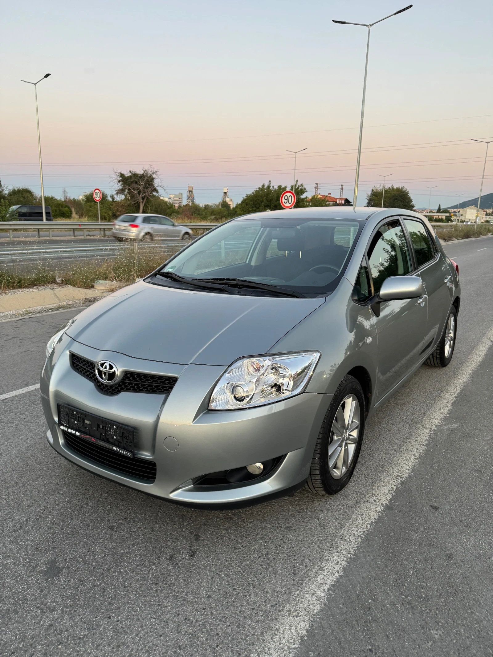 Toyota Auris 1.33 | Mobile.bg   1