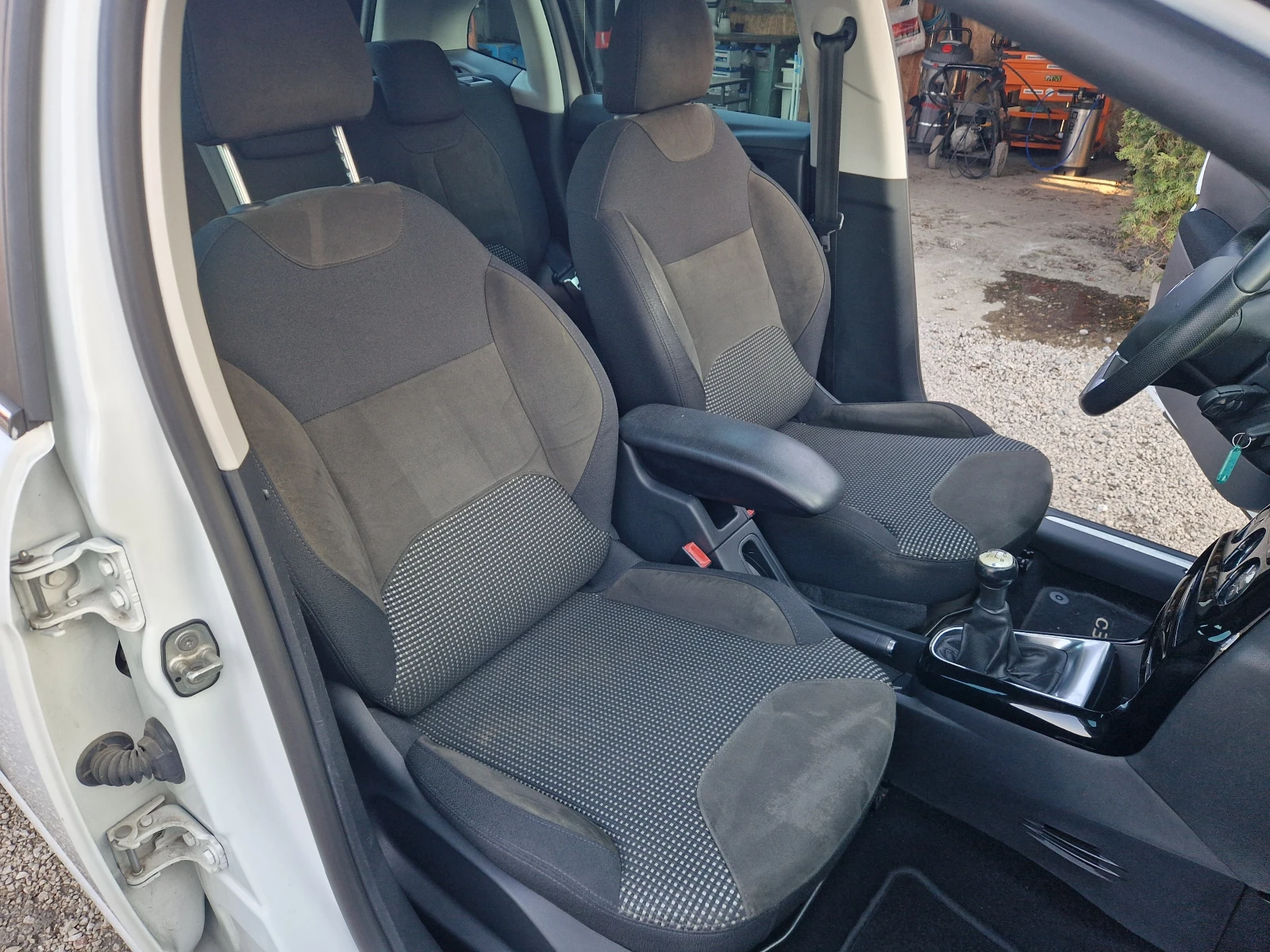 Citroen C3 1.2i Exclusive | Mobile.bg � ����������� 13