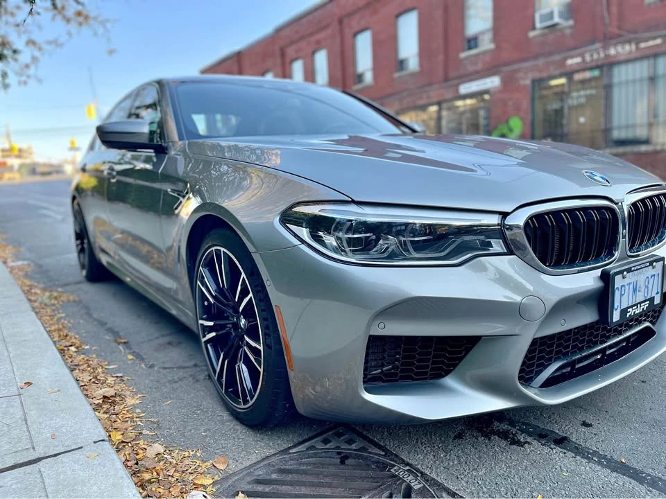 BMW M5 С РЕГИСТРАЦИЯ & АВТО КРЕДИТ - изображение 2