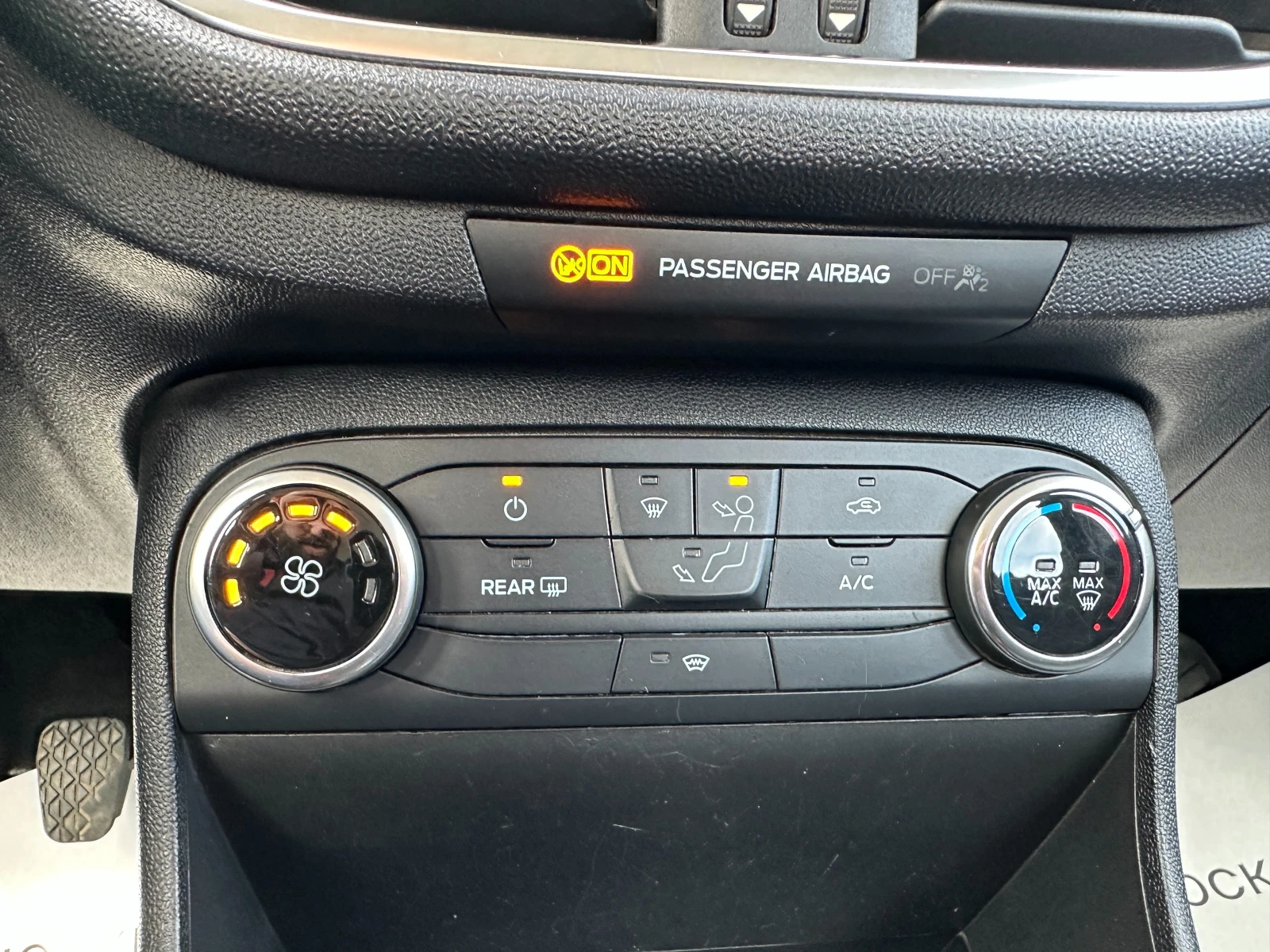 Ford Fiesta, снимка 13 - Автомобили и джипове - 53814208